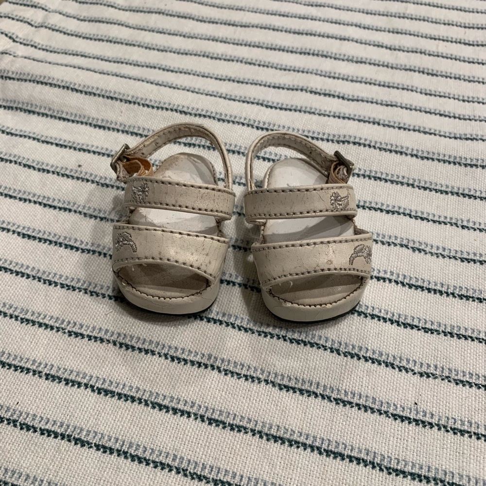 American Girl Cream Doll Sandals - Picture 2 of 4